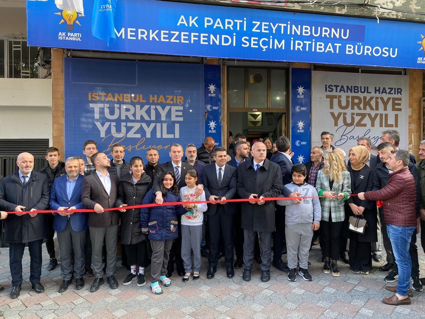 19.04.2023 AK PARTİ İSTANBUL 2.BÖLGE Milletvekili adayı olarak SKM PROGRAMI kapsamında ZEYTİNBURNU İLÇESİ MERKEZEFENDİ MAHALLESİ SEÇİM İRTİBAT BÜROSU AÇILIŞ